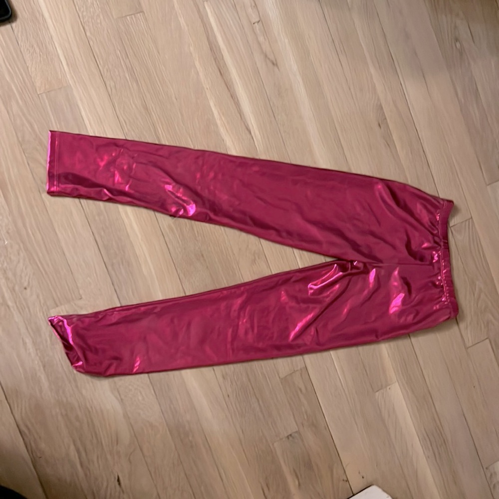 Hot pink holographic leggings